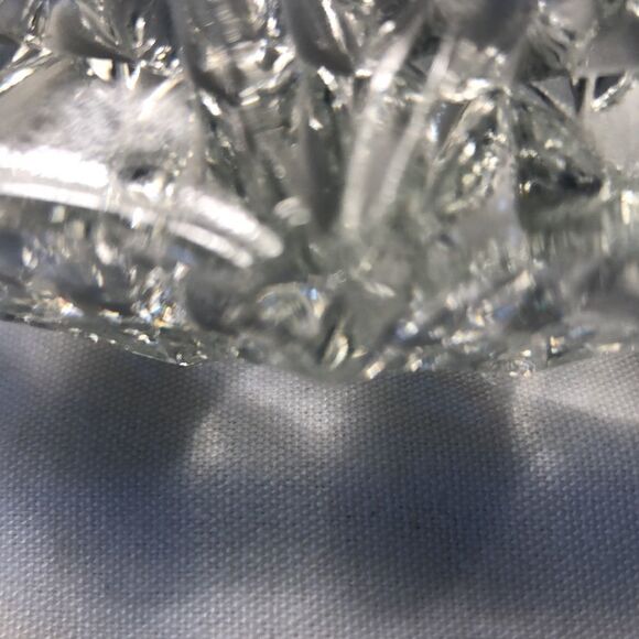 VINTAGE Glass round ashtray/trinket tray 7” w X 2” h, 2 Lb 11oz nonsmoking home - Picture 10 of 14